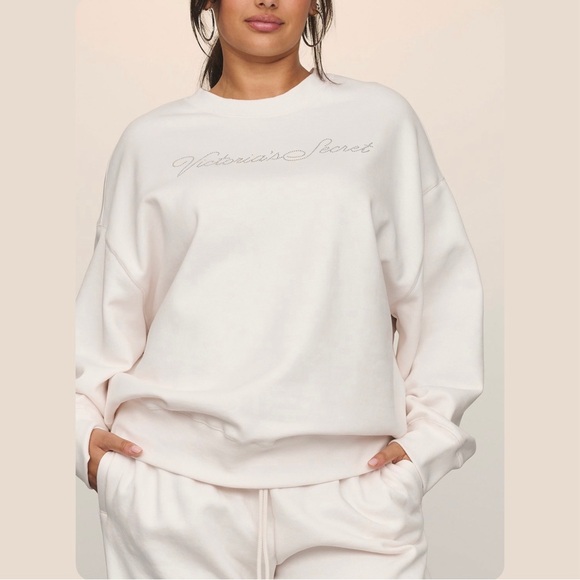 Victoria's Secret Sweatshirt and Sweatpants Set. - Picture 2 of 8